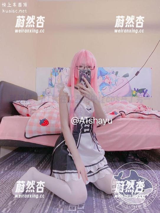 AT鲨 就这样,AT鲨在比基尼中让cos成了另一种姿态