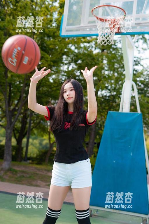 Bambi(밤비)的CREAMSODAK2合集终于又来了，更新的内容还挺新鲜…