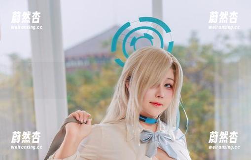 KANEKO咔喵 不知道KANEKO咔喵在拍新的女友写真集时想了多少天,透着一股子“默契”呢。