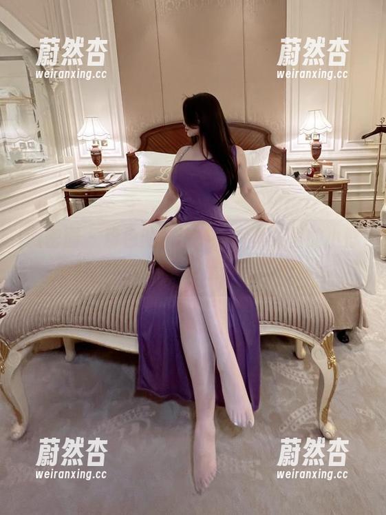 MIYA 微密圈 - 粉色的MIYA,写真集里的小悸动,资源间或露出一丝眨眼。