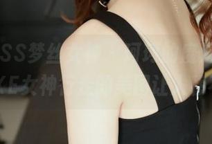 MSLASS梦丝女神 - 珂珂的魔法时刻,粉NIKE女神行走的美图让人移不开眼