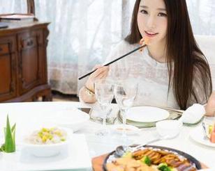 MiStar魅妍社 - 最新发布！Abby李雅的灰丝套图，觉得那些光影在舞动着…