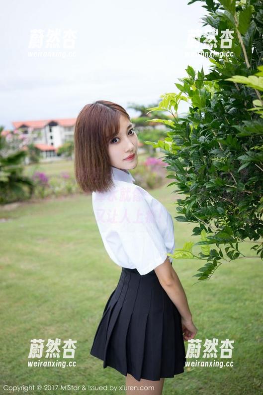 MiStar魅妍社-糯美子Mini MiStar魅妍社 - 满满的糯美子Mini全集,原图里的死库水就像一杯冰咖啡,清凉又让人上瘾!