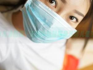 ROSI高清图册:这嫩学妹制服是从哪儿借来的?