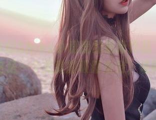 扔给你们Shika小鹿鹿的最新作品“女孩”，这是一个无敌的吸睛系列，谁同意？