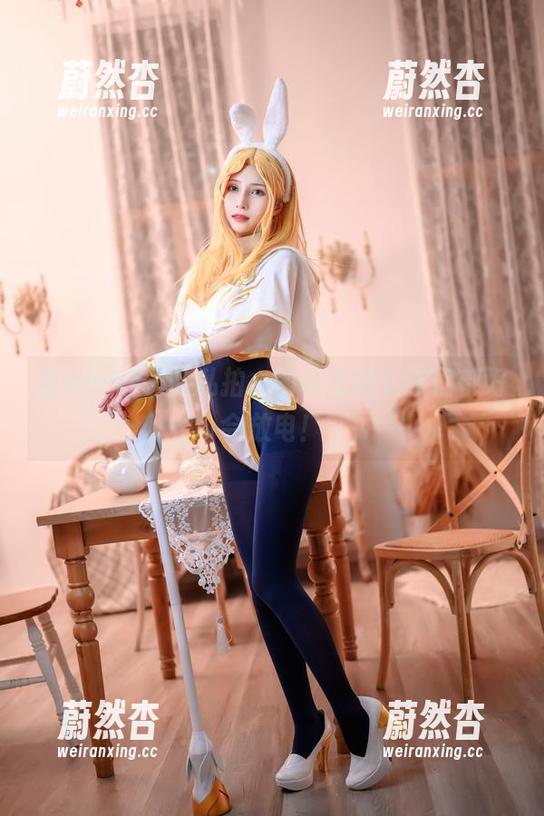 Vams子 看Vams子的私拍,图片里的女孩们都好会放电!