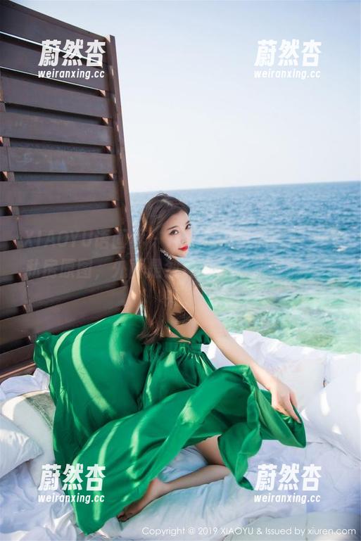 XIAOYU语画界 - Angela小热巴的夏天私房原图，外面是烈日，里面却是清风徐来。
