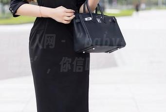 Xiuren秀人网 - “baby嘉茵在浴室里的‘随意’，你信吗？”图片X作品