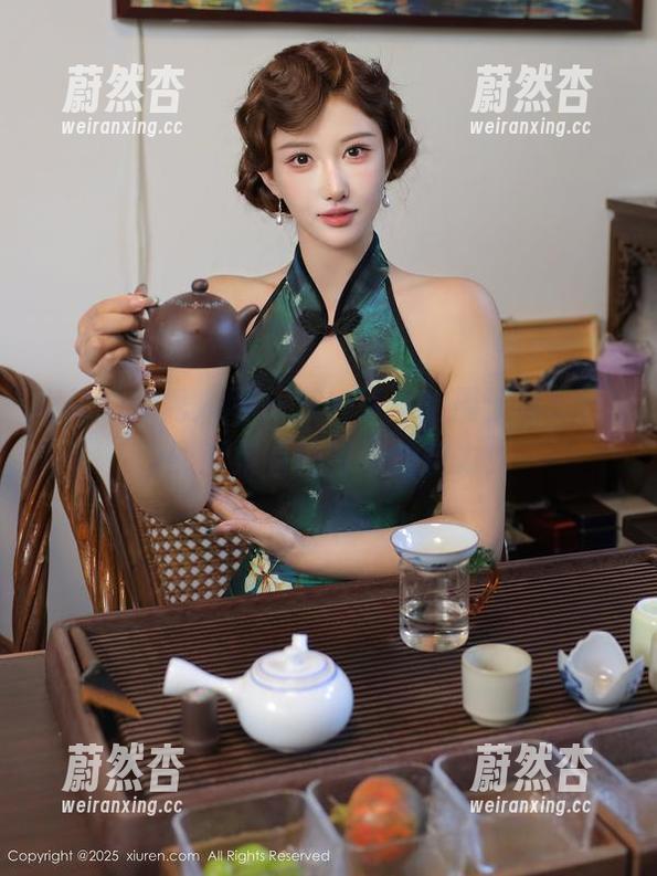 Xiuren秀人网-周于希Sally Xiuren秀人网 - 灰丝写真,周于希Sally的图集有种特别的魔力!