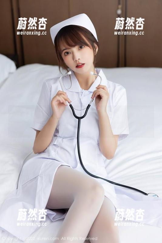Xiuren秀人网-小橘子orange Xiuren秀人网 - 久违的御姐气场,小橘子orange这波图包你不容错过!