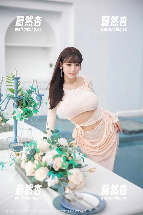 Xiuren秀人网-徐莉芝Botty Xiuren秀人网 - 白衬衫+徐莉芝Botty,这组合真让人停留,那种气场,让人不由自主想多看几眼。