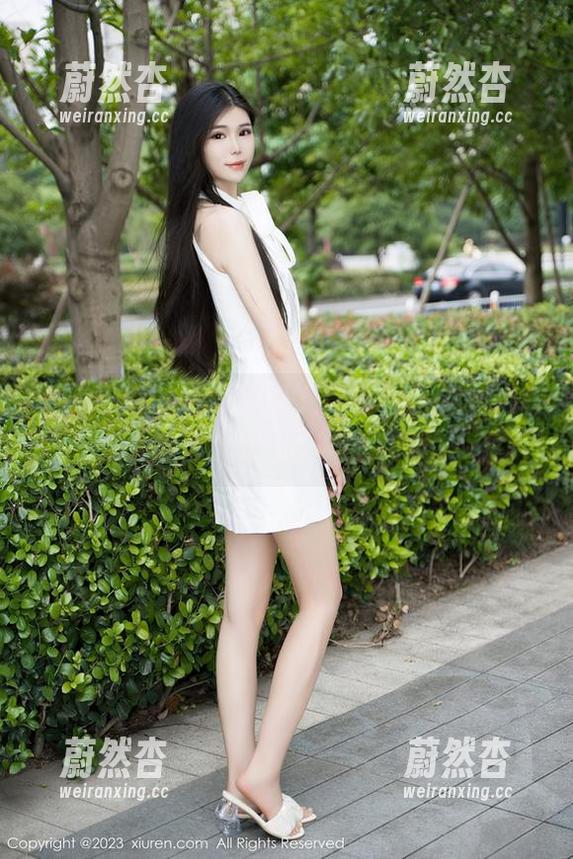 Xiuren秀人网-盼盼龙女sunny Xiuren秀人网 - 盼盼龙女sunny的学姐私房,谁说女神不可以很接地气?