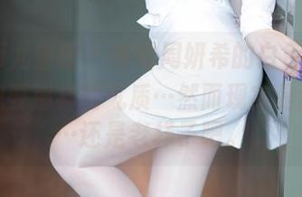 YouMi尤蜜荟 - 看到周妍希的白色原图，我也想要那样的气质…然而现实是我…呃…还是老样子吧。