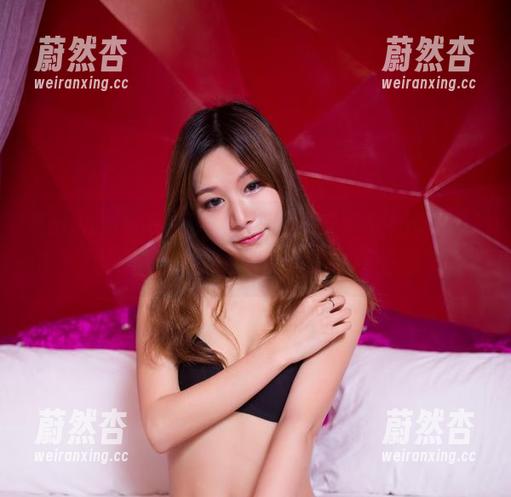 YouWu尤物馆-仓井优香 YouWu尤物馆 - 仓井优香与她的奶牛合集:双手托腮,眼前究竟是牛还是萌?
