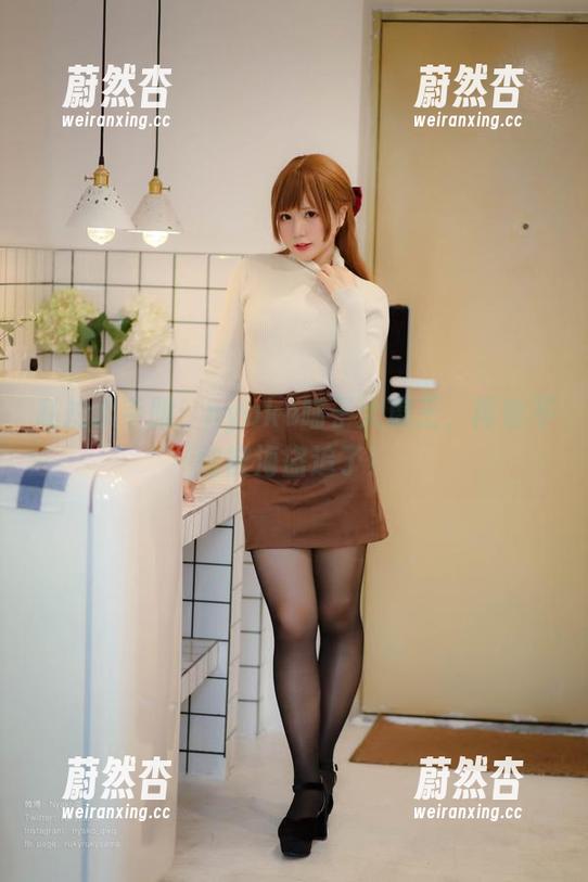 nyako喵子大魔王 私拍水手服:nyako喵子大魔王,再也不怕被海盗追了!