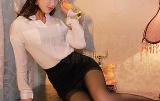 partycat轰趴猫 - 写真时刻:艾小青与白丝的不期而遇,竟然是这种节奏!