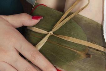 丽柜 - 潘潘穿着睡衣在线,原图那么慵懒,会不会就这样一直偷懒?