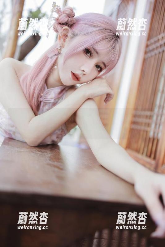 仙女月 仙女月的私拍图集,喜多川泳装——如何又恰好穿出个性来?