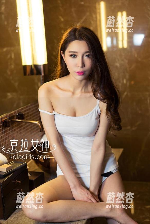 克拉女神-依娜 克拉女神 - 镜子看我不吃醋,依娜的透明作品,反而让我有些心虚。