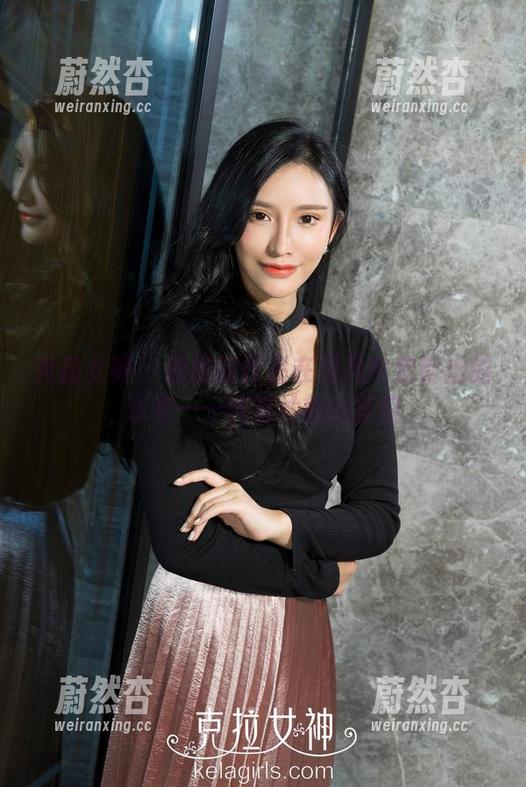 克拉女神-珊珊 克拉女神 - 珊珊的作品在海风中定制出的泳衣——恍若片刻的静寂