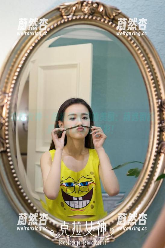 克拉女神 - 雅楠教室里的美图：精选到能把黑板都晒出光彩！