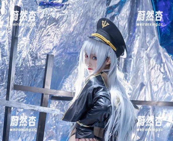冬马路纱 她是冬马路纱,而这本睡衣图册,将COS脚本写的新高度,有点儿让人想回家了!