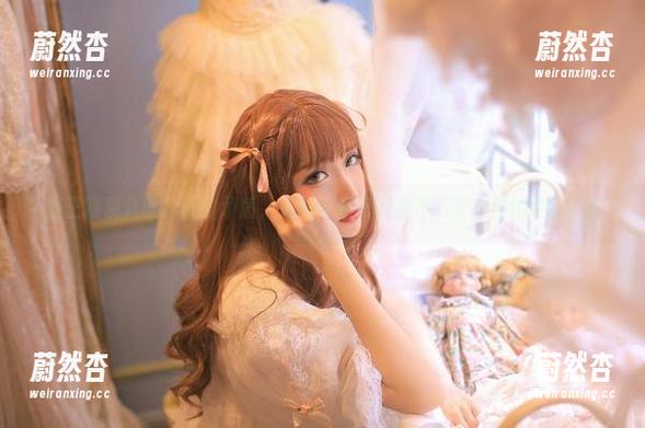 在下萝莉控ii 魔王路易九世隐藏的矛盾,美丽与私房只在在下萝莉控ii的镜头里