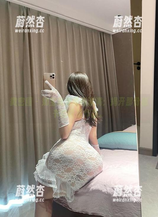 奶宝妹纸 微密圈 - 奶宝妹纸福利满满:揭开那份秘书的诱惑作品。