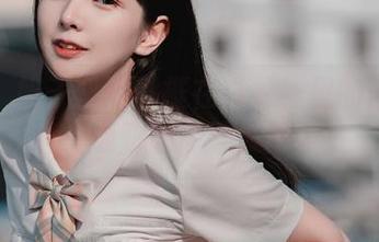 精选！妍子坚不可摧在白衬衫里的哲学思考，绝对让你忍俊不禁！