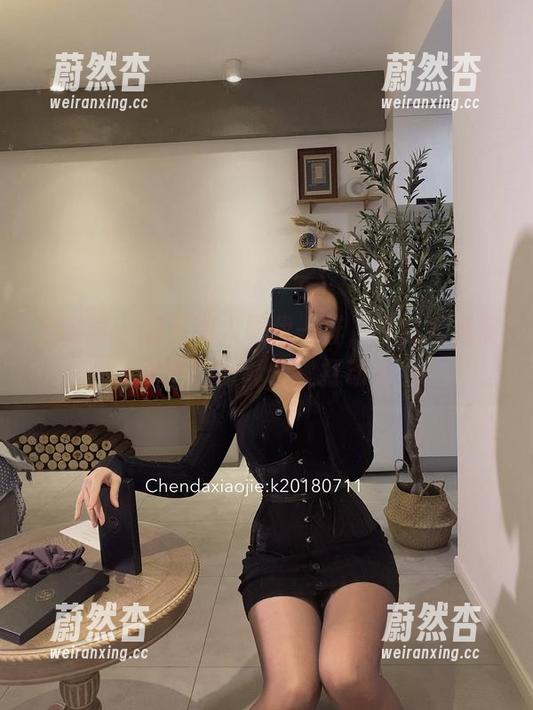 宸大小姐 微密圈 - 有没有人跟我一样,突然就被宸大小姐的写真合集打动了?