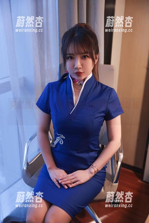 突然想问：小女巫露娜的高清自拍有啥秘籍？