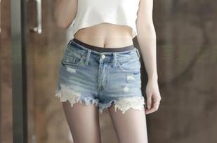 当小女巫露娜穿上秘书装，写真更新让人意想不到