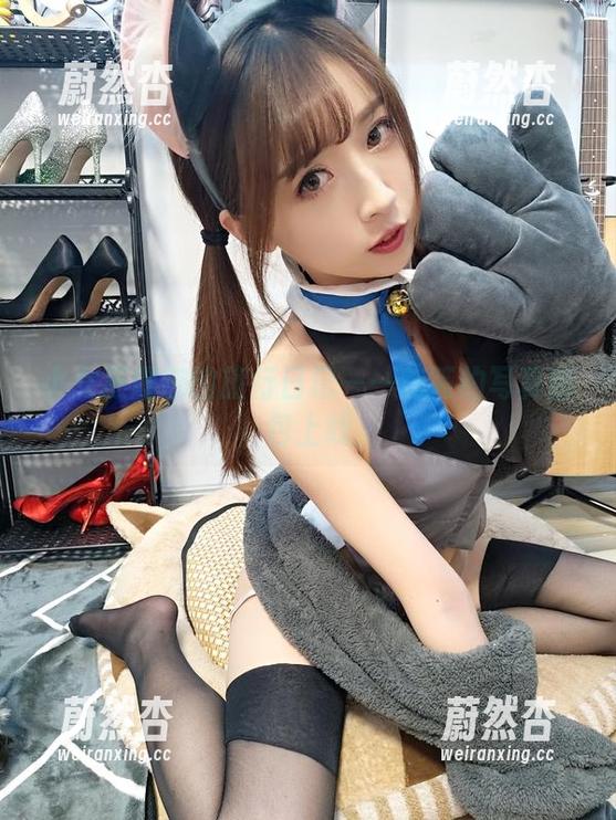 小女巫露娜的旅行日记——超简约写真图包上线