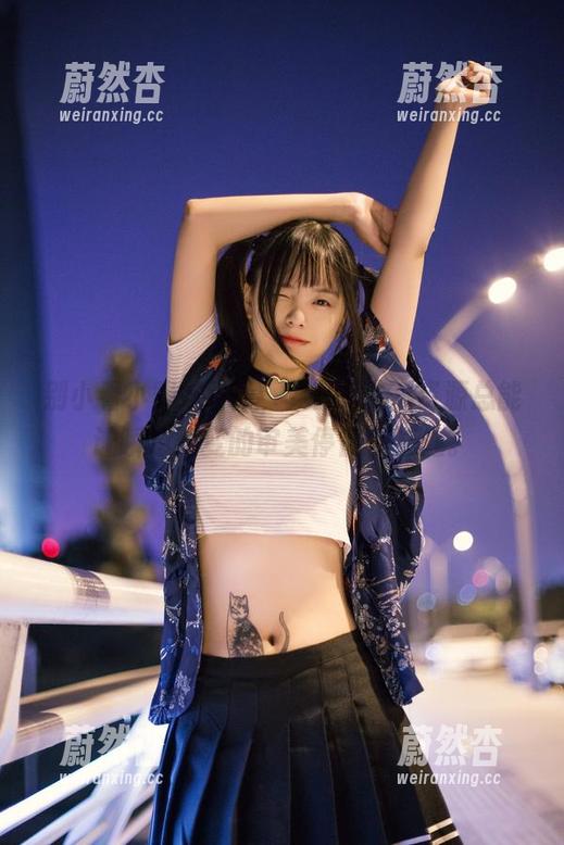 小野妹子w 别小看小野妹子w,她的玛修B资源总能让瞬息万变的审美停留在某处。