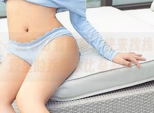 尤蜜荟 - 别老盯着屏幕,快来找找免费资源里的乔雅冰比基尼照!
