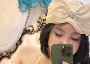 微密圈 - 这款壁纸，我敢打赌，你会被张鑫baby的棉袜圈粉！