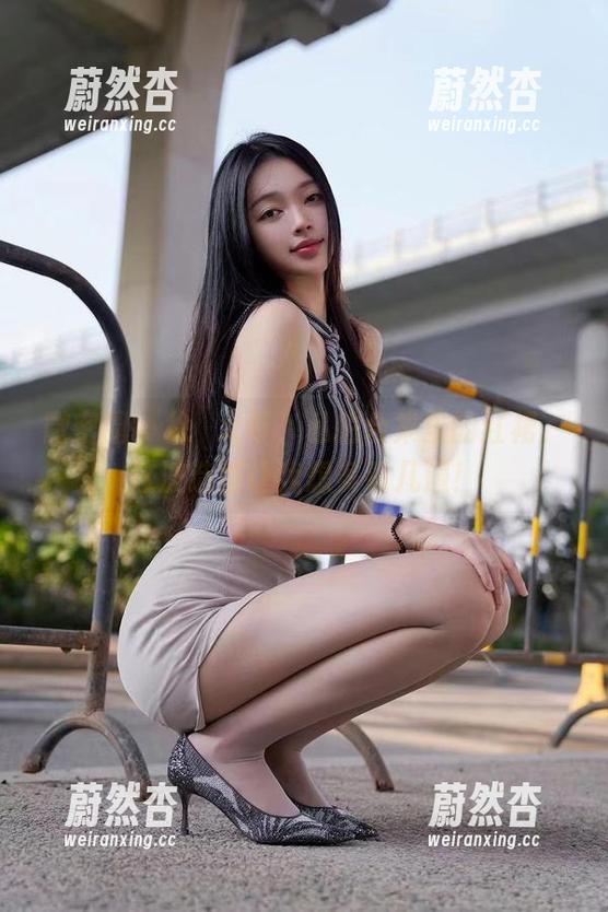 徐珺大哥 微密圈 - 徐珺大哥,私拍合集里的红裙,这波造型让我想多看几遍!