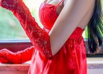 推女神 - 梁莹Sugar和她女友，这美图一出，图包就不甘寂寞了