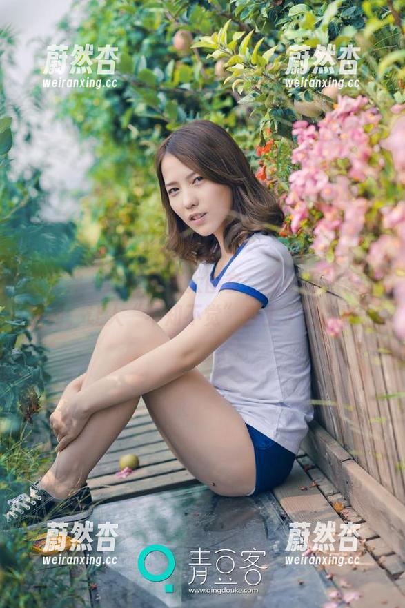 推女神-艾小青 推女神 - 睡衣是个大圈套,艾小青的作品福利,让人“不知不觉”爱上了这件事。
