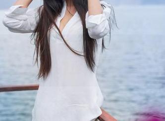 推女神 - 谭晓彤的图库：灰丝不仅仅是颜色，更是态度，学着点哦！