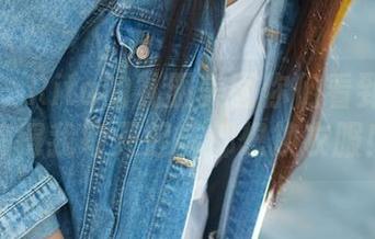 推女郎 - Rita的礼服美图你们看到了吗？搞得我每天起床都想换衣服！