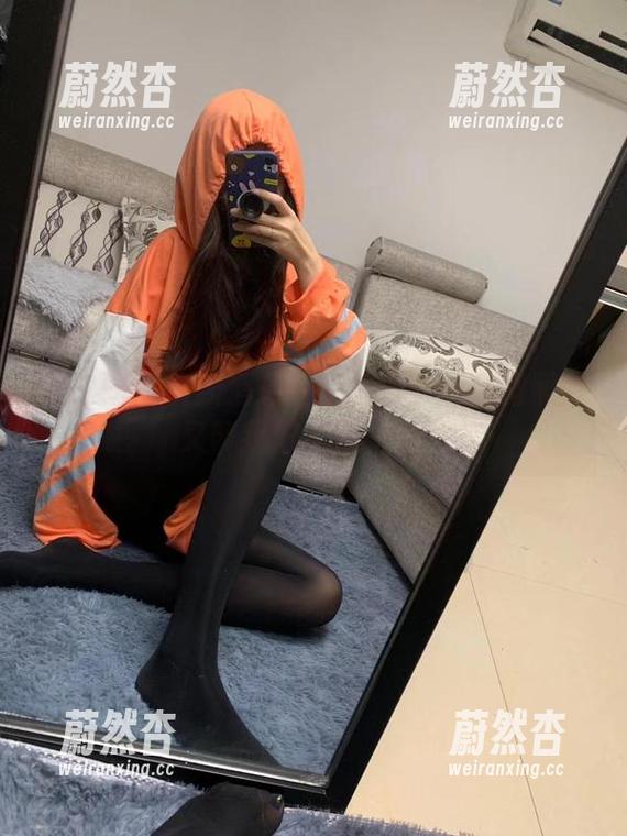 提袜少女 微密圈 - 最新消息!提袜少女的红裙照片又带我们走了一遭!