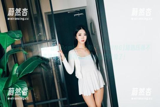 你没见过的原图！普美Bomi(보미)的[FANDING]精选压根不像个普通照，高清得我连口水都要淹没了！