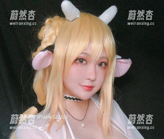 椒妮佐仁 在线解析椒妮佐仁的比基尼美图,某些细节偷偷拨动我的神经