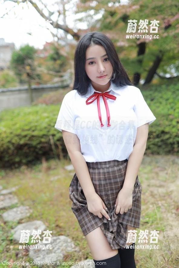 模范学院 - 看程程CC的瑜伽合集，你要小心“软到掉线”的诱惑