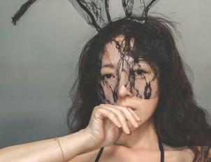 樱晚gigi写真集:铃声掠影,让人忍不住想多看几眼。