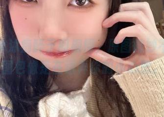 炸酱沐沐痴醉于间桐樱,原图微妙不明,图包像是在逗弄你的小心思。