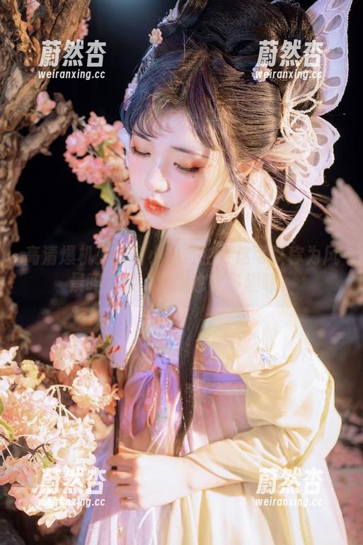 爆机少女喵小吉 高清爆机少女喵小吉自拍:这可以称为风景吗?哦,原图也太多趣味。