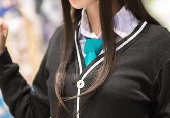 对比一下，疯猫ss的女神高清写真，谁更撩？