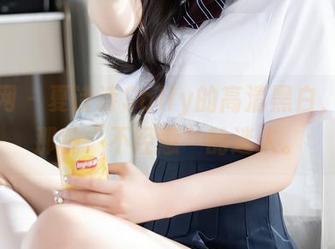 秀人网 - 夏诗诗Sally的高清黑白，分享那种“不经意”的迷人。